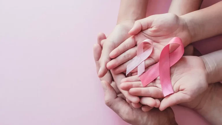 11 Signs of Breast Cancer and 10 Key Questions Answered