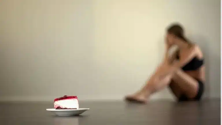 Discover The Truth: Debunking 4 Common Myths About Eating Disorders