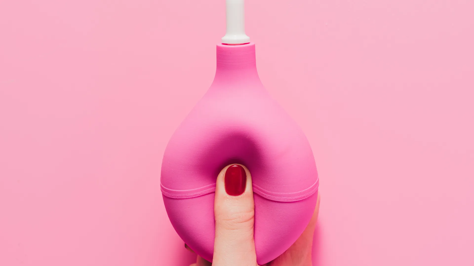 Can Douching Cause Miscarriage? feature image